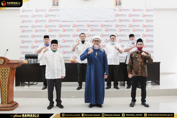 YENLI AJAK MASYARAKAT AWASI PEMILU