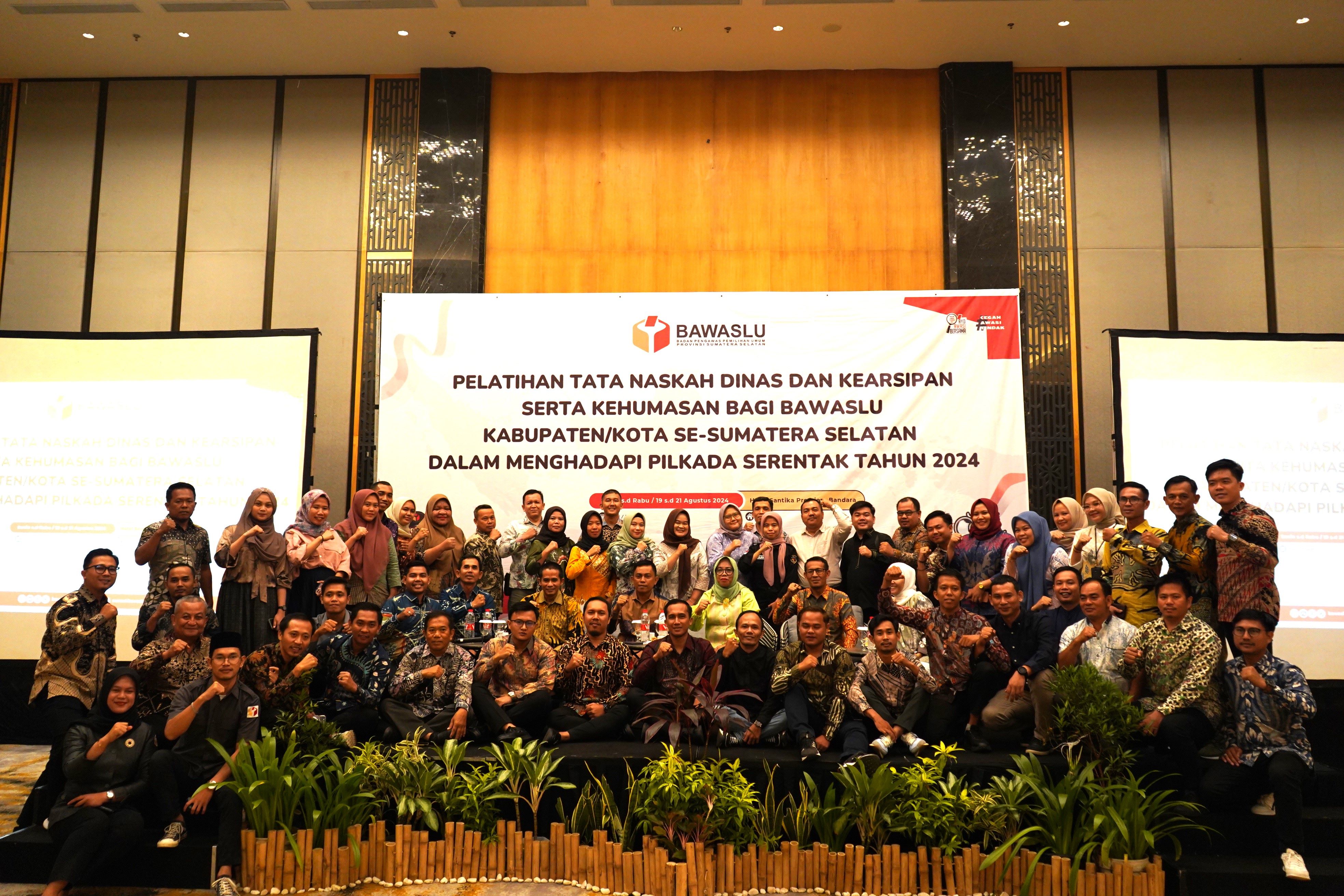 ADAKAN PENINGKATAN KAPASITAS KEHUMASAN BAWASLU KABUPATEN/KOTA, KURNIAWAN: HUMAS BAWASLU HARUS BERPRESTASI