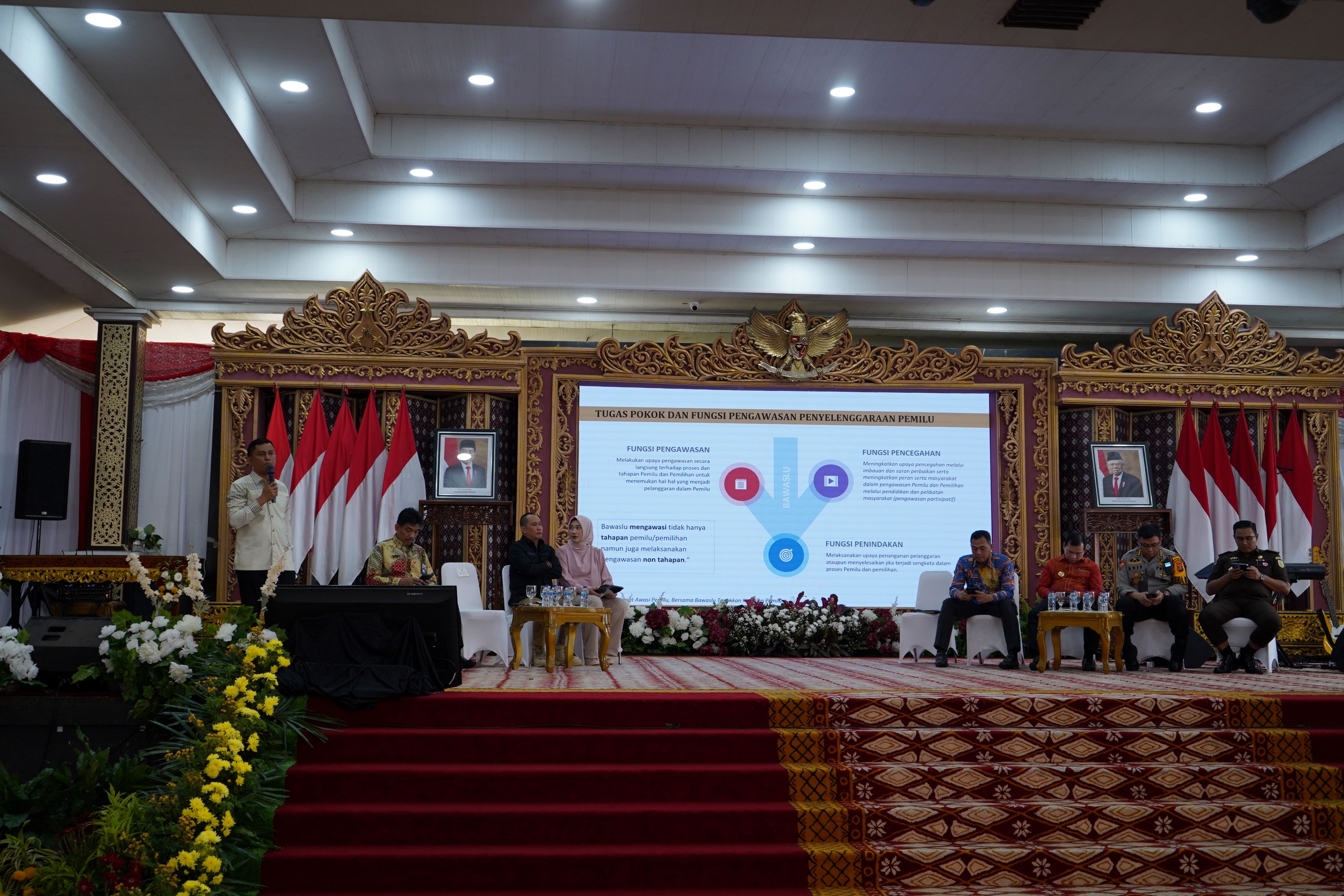 DALAM RAKOR BERSAMA GUBERNUR, BAWASLU SUMSEL PAPARKAN UPAYA BAWASLU SUMSEL HADAPI PEMILIHAN 2024