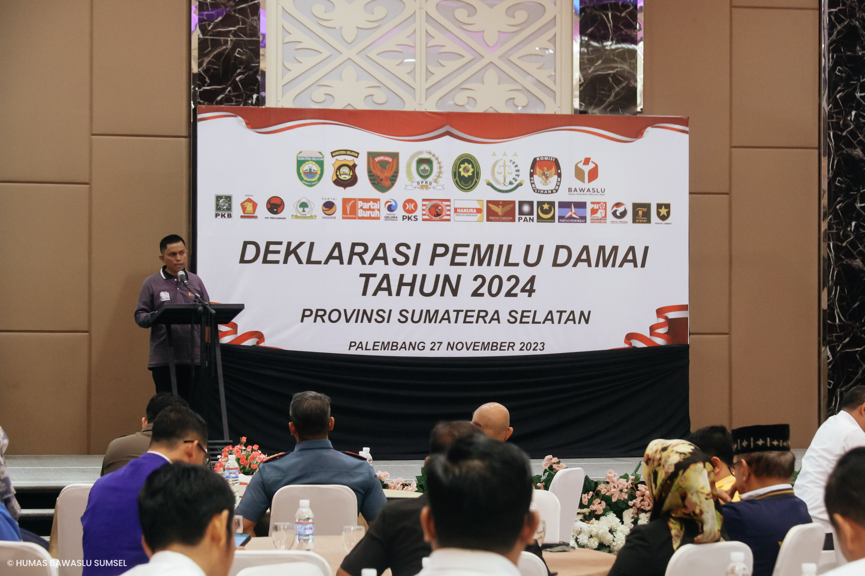 APRESIASI DEKLARASI PEMILU DAMAI, KURNIAWAN INGATKAN POTENSI KERAWANAN PEMILU 2024