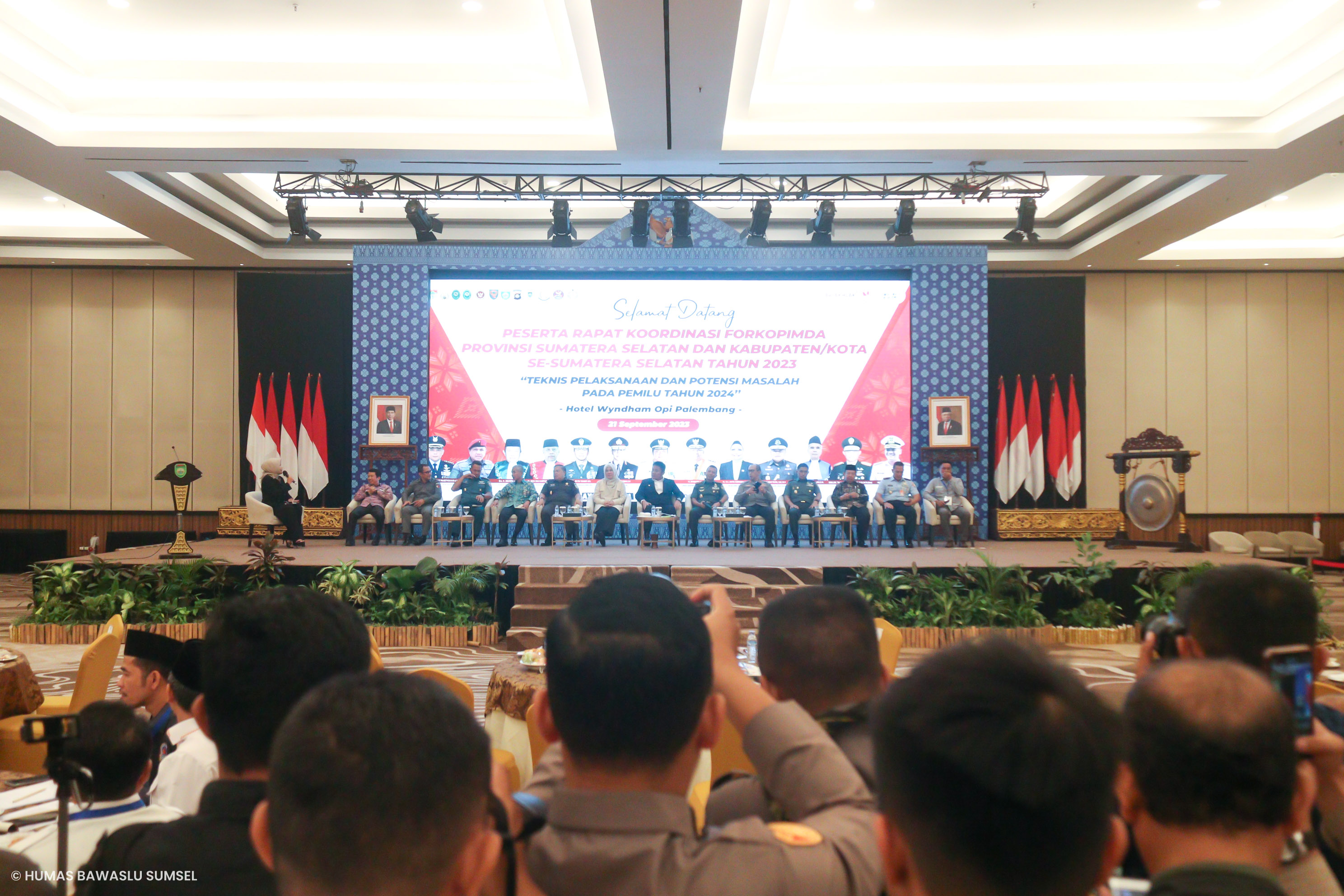 HADIRI RAPAT FORKOPIMDA, BAWASLU SUMSEL SIAP SUKSESKAN PEMILU 2024