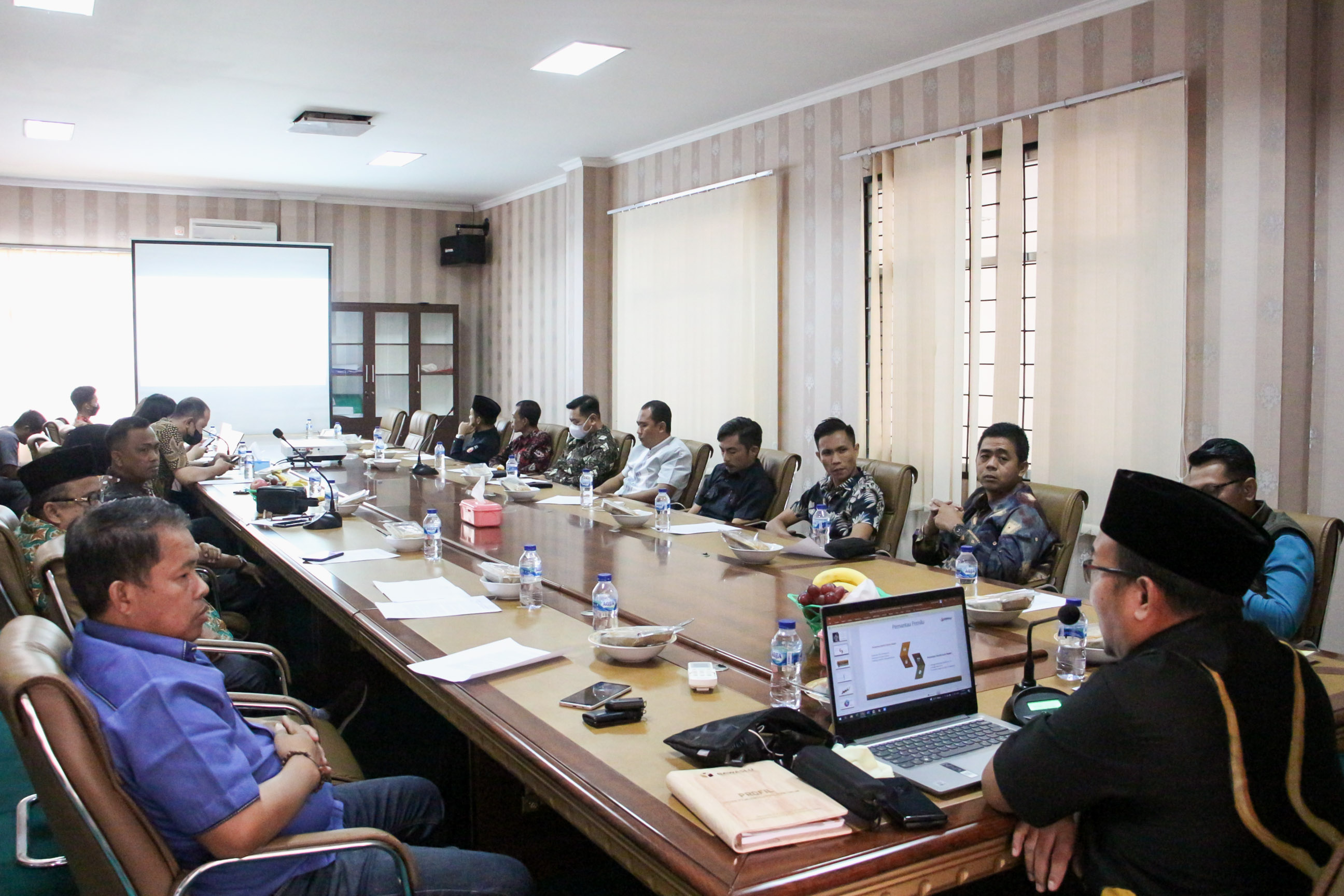 Bawaslu Sumsel Gelar Rakernis Pendaftaran dan Penelitian Pemantau Pemilu