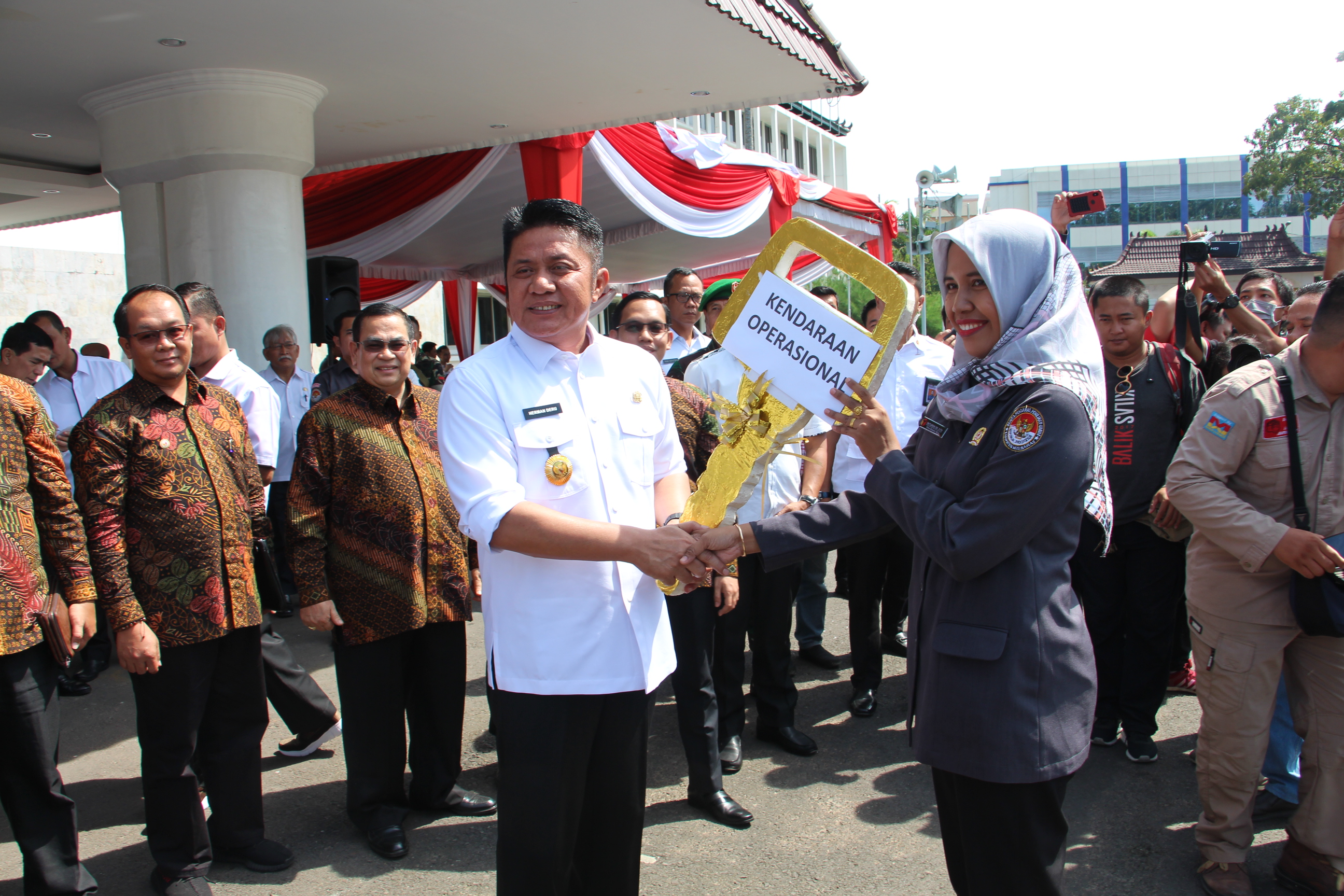 Apel Pemantapan Pemilu dan Penyerahan Simbolis mobil Operasional