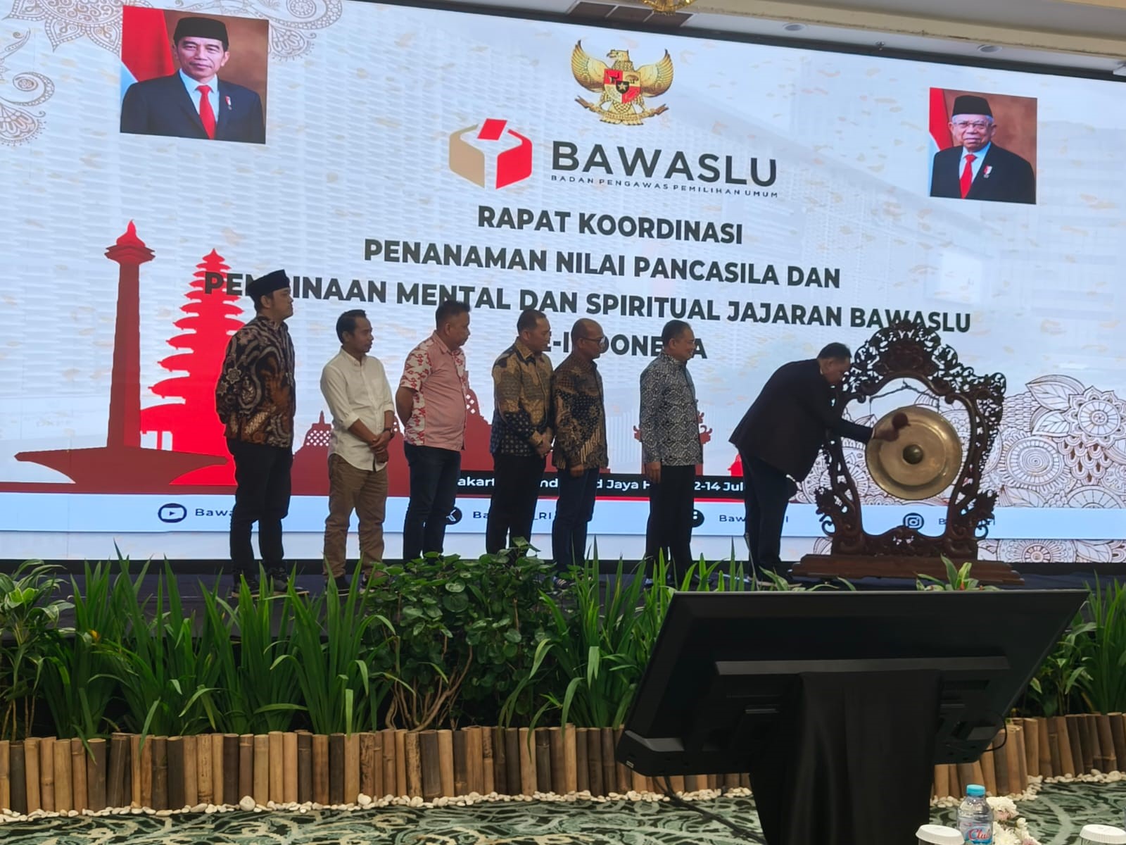 HADIRI RAKOR PENANAMAN NILAI PANCASILA, ARDIYANTO: WAJIB DIAPLIKASIKAN DALAM MENJALANKAN TUGAS SEBAGAI PENGAWAS PEMILU