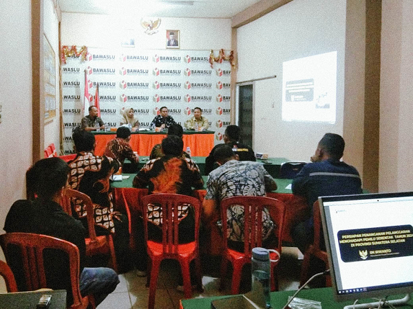KETUA BAWASLU SUMSEL PERKUAT PENANGANAN PELANGGARAN BAWASLU MUSI RAWAS DALAM MENGHADAPI PEMILU SERENTAK TAHUN 2024