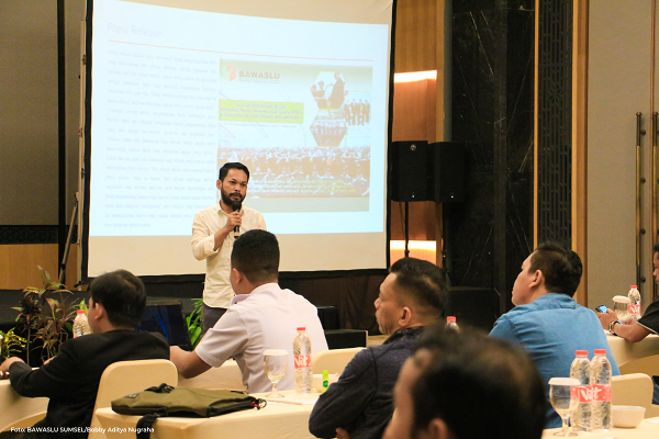 Ibrahim Arsyad ; Humas sebagai Dinamisasi Pemberitaan Bawaslu 