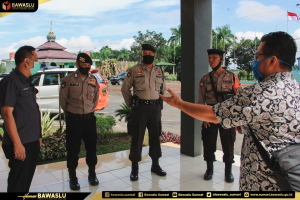 Tim Patroli DIT PAM OBVID Polda Sumsel Kunjungi Bawaslu Sumsel