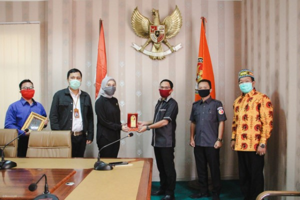 Serap Aspirasi, Senator Termuda Kunjungi Bawaslu Sumsel