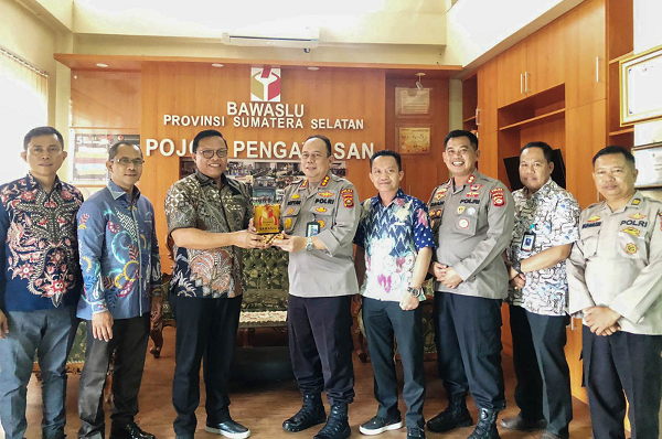 BUKA RAKERNIS SENGKETA, YENLI MINTA SELURUH JAJARAN SIAP TERIMA PERMOHONAN PENYELESAIAN SENGKETA PROSES TAHAPAN PEMILU 2024