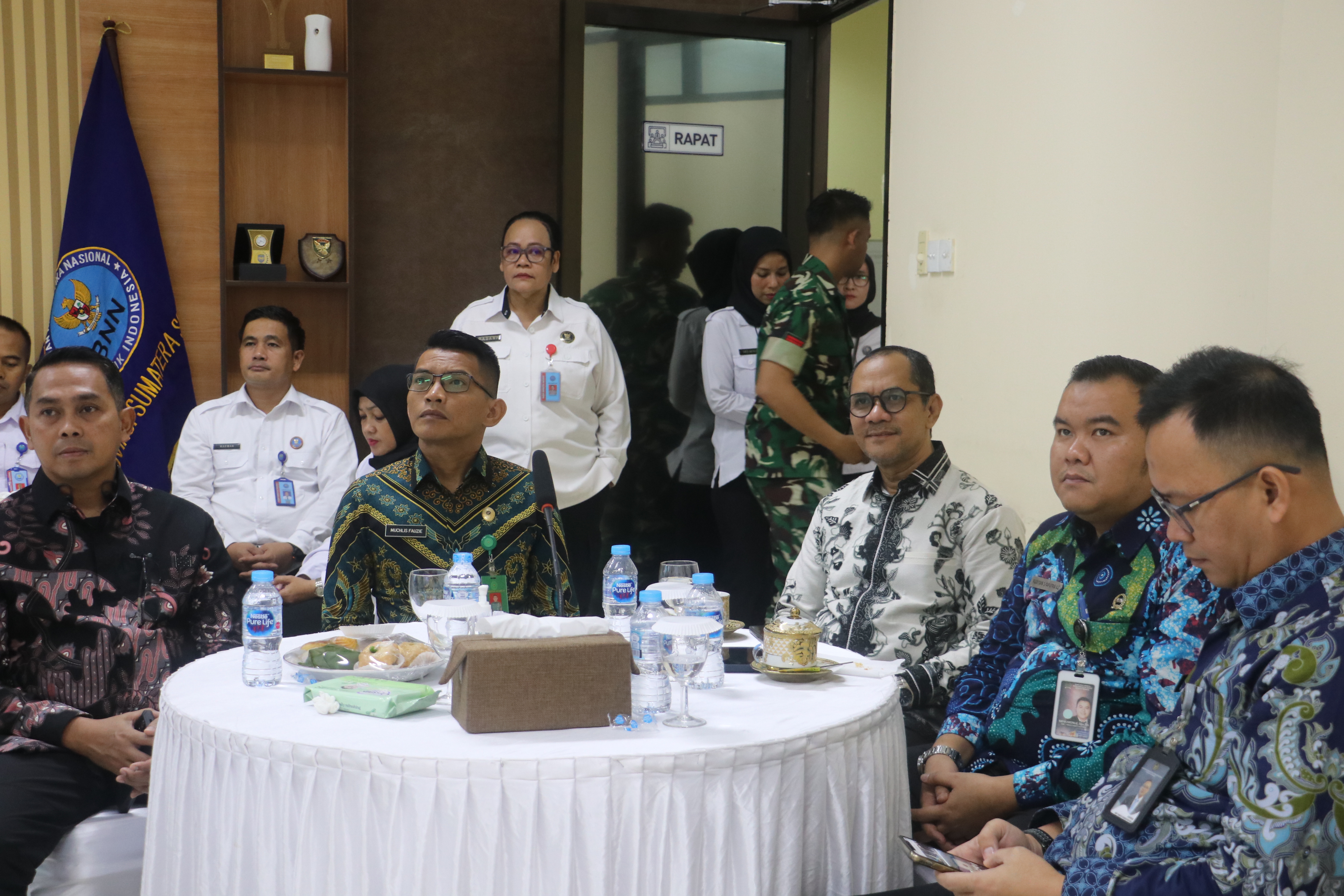 Plt. Ketua Bawaslu Sumsel saat menghadiri  Peringatan Hari Anti Narkotika Internasional / HANI Tahun 2026 secara daring, Kamis (23/07/2026). 