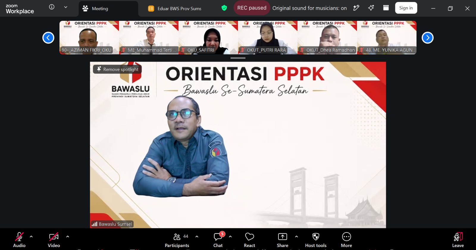 Plt, Ketua Bawaslu Sumsel Ahmad Naafi, saat menyampaikan materi pada kegiatan Orientasi PPPK, Senin (03/08/2026).