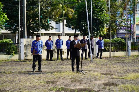Plt. ketua Bawaslu Sumsel Ahmad Naafi saat membacakan Pidato Kepala Badan Pembinaan Ideologi Pancasila (BPIP).
