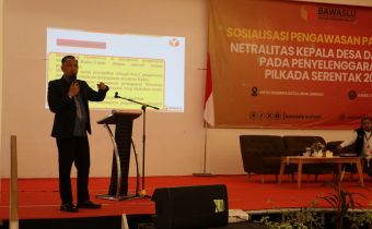 Dihadapan Para Kades dan Lurah, Sarkani Sebutkan Faktor Ketidaknetralan