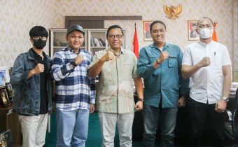 TERIMA AUDIENSI PEMUDA ICMI PALEMBANG, YENLI SIAP JADI NARASUMBER