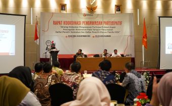 MASSURYATI MINTA BAWASLU KABUPATEN/KOTA PAHAM REGULASI DALAM MENGAWASI DPTb DAN DPK