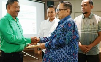 Bawaslu Provinsi Sumatera Selatan Serahkan Santunan untuk KorbanÂ PemiluÂ 2019