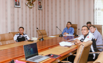 TIMSEL RAPAT PERDANA SECARA LURING