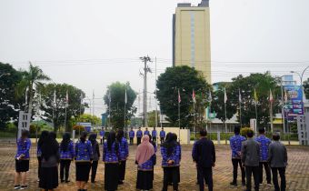 MAKNAI HARLAH PANCASILA, BAWASLU SUMSEL GELAR UPACARA