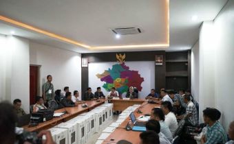 Bawaslu Sumsel Mengawasi Proses Rekapitulasi Tingkat Provinsi