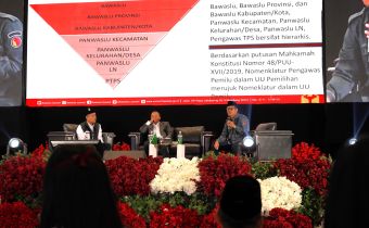 Plt, Ketua Bawaslu Sumsel saat memberikan materi dalam kegiatan Rapat Koordinasi Wilayah (Rakorwil I) Partai Solidaritas Indonesia (PSI) Sumatera Selatan yang berlangsung di Ballroom The Sultan Convention Center, Palembang, Jumat (5/6/2026).
