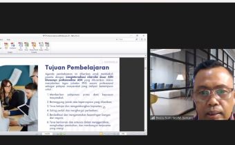 Anggota Bawaslu Sumsel Muhammad Sarkani saat menjadi Narasumber kegiatan Orientasi PPPK Tahun 2026, Rabu (5/8/2026). 